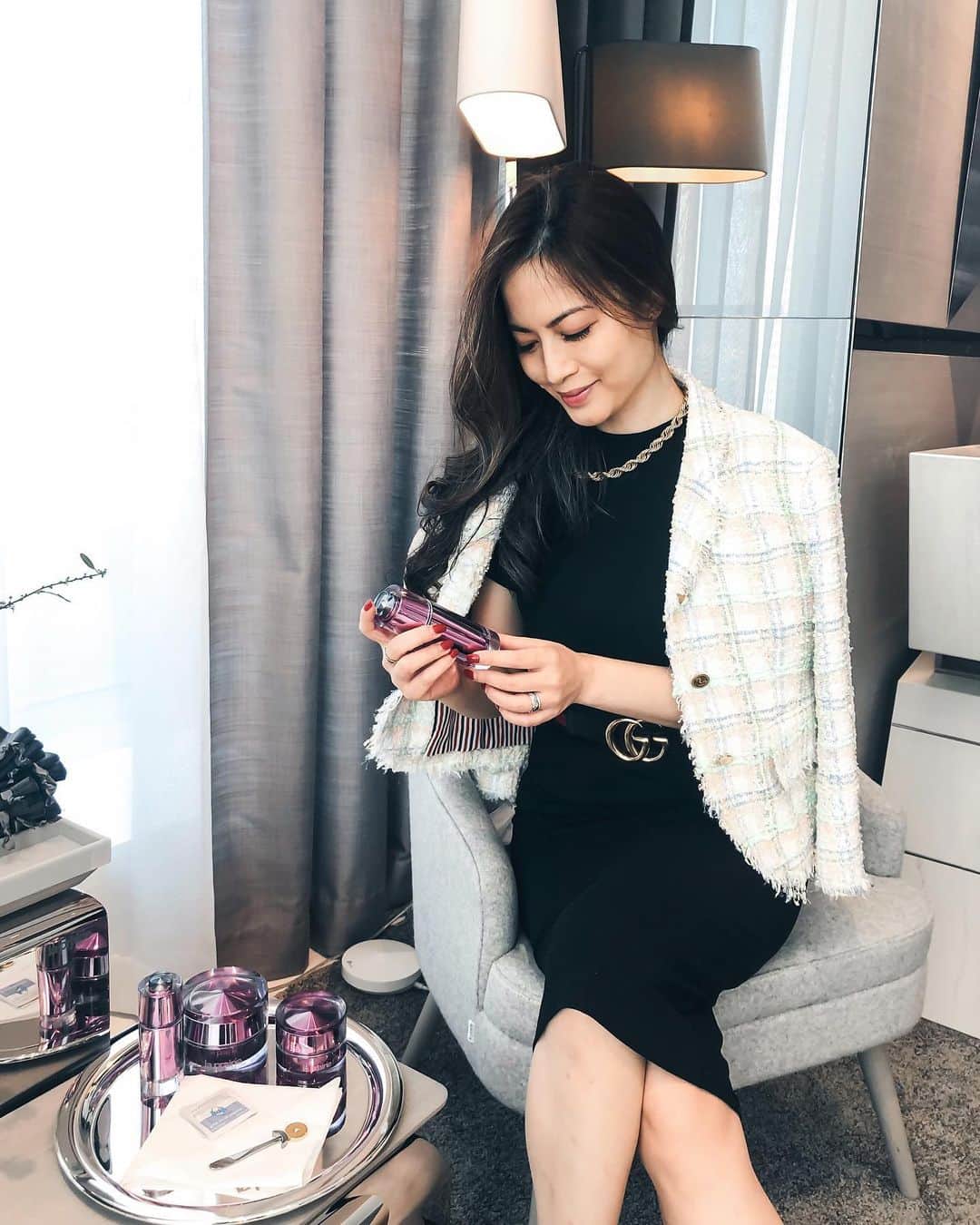Ruby Kwanさんのインスタグラム写真 - (Ruby KwanInstagram)「Immersing in the sanctuary of Swissness & Platinum Moment. The first La Prairie House, now in Hong Kong. 💎 @laprairie #LaPrairieHouse #platinumrare #ThePlatinumMoment #rougeclosetbeauty」11月13日 0時20分 - rougecloset