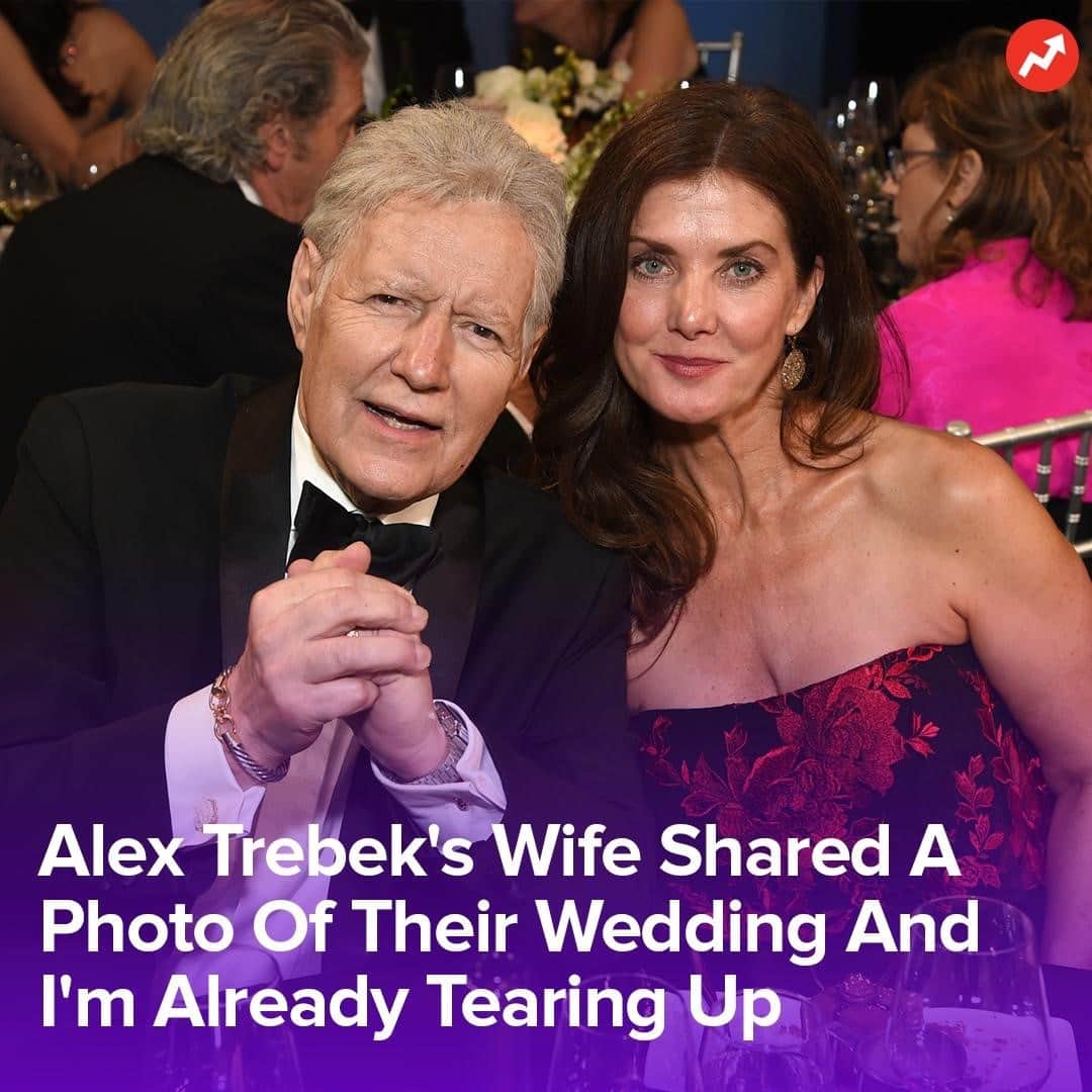 BuzzFeedさんのインスタグラム写真 - (BuzzFeedInstagram)「The world is still mourning the passing of Alex Trebek, who died this past Sunday from pancreatic cancer. Trebek's wife Jean has shared a photo of the couple's 1990 wedding on Instagram in a touching tribute, thanking the world for their outpouring of support. Read the full story in the link in bio 👆」11月13日 1時01分 - buzzfeed