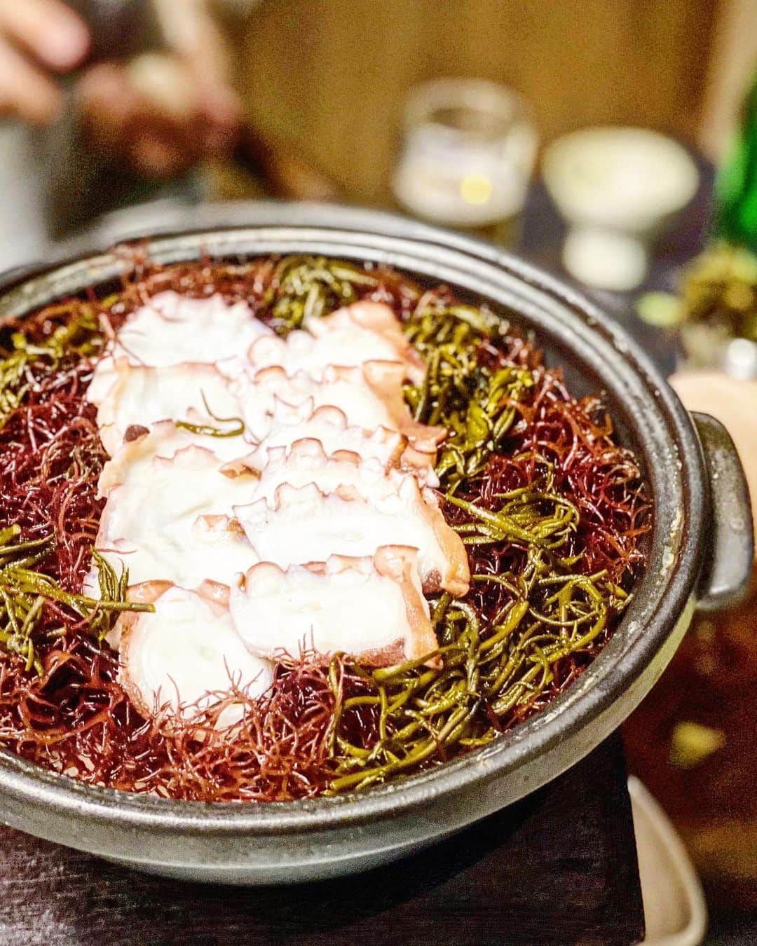 パク・ヨンインのインスタグラム：「어제자 스토리!! DM폭발!! @yong.chelin 에 업로드 했어용❤️」