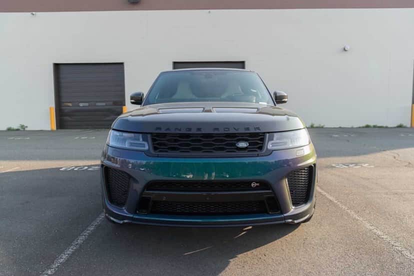 CarsWithoutLimitsさんのインスタグラム写真 - (CarsWithoutLimitsInstagram)「Spectral Blue Range Rover SVR, available with @the_rover_boss_ 🤖  #carswithoutlimits #rangerover」11月13日 11時26分 - carswithoutlimits