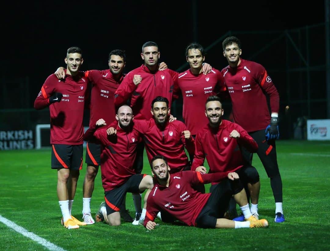 ケナン・カラマンのインスタグラム：「🔜 🇹🇷vs🇷🇺 @millitakimlar #winningteam」