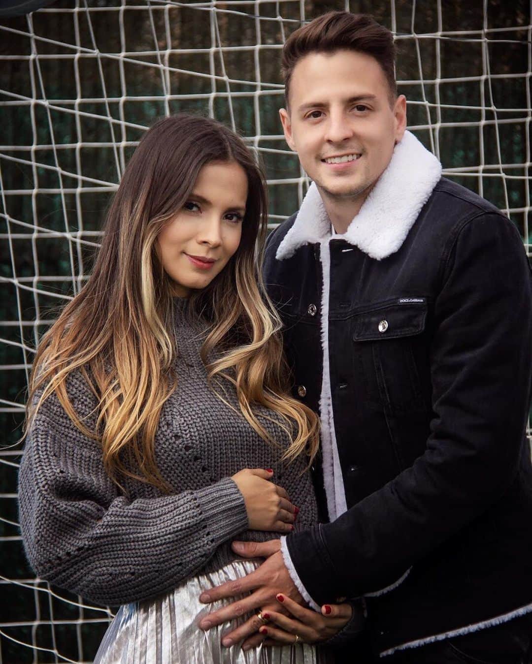 サンティアゴ・アリアスのインスタグラム：「#tbt🔙📸 lindos recuerdos de la revelación de sexo!! ❤️👶🏼 🎊⚽️ @thiagoylucca」