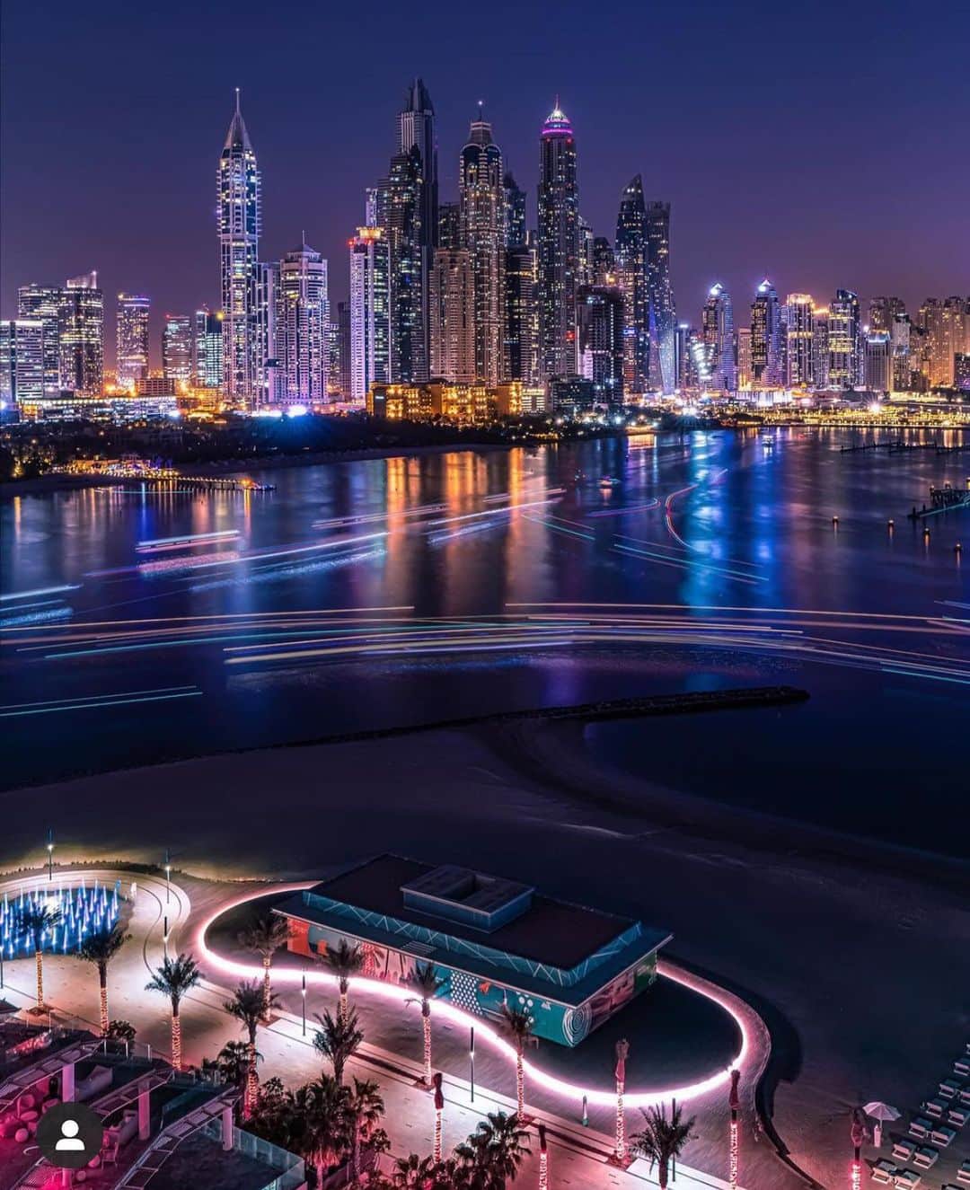 ドバイのインスタグラム：「Enjoy the Weekend #Dubai #دبي 📷:@tgfromdubai」