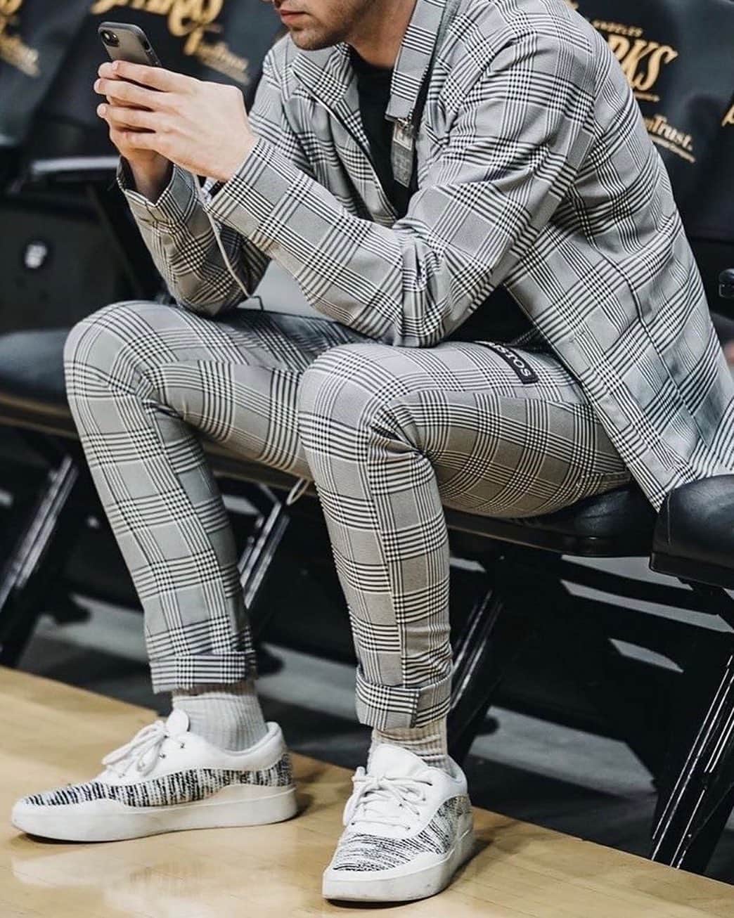 Men Withのインスタグラム：「#ad @christosnewyork  The Crosby Track Top & The Crosby Trouser from @christosnewyork looks great courtside! 🔥  www.christosnewyork.com」