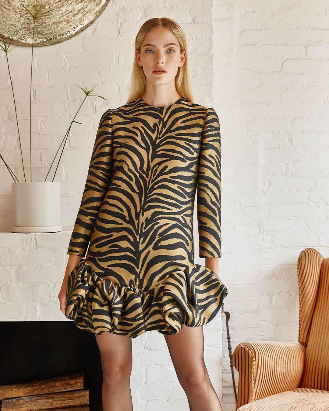 Saks Fifth Avenueのインスタグラム：「Earn your stripes this holiday season in @khaite_ny's bold meets sweet mini dress. #SaksStyle」