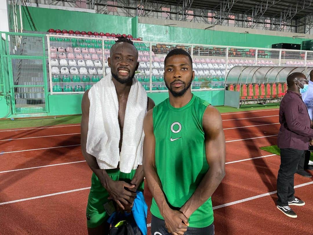 ケレチ・イヘアナチョのインスタグラム：「Good to see you bro @2k3 see you at the game tomorrow #nigerian 🇳🇬 #sierraleone 🇸🇱」