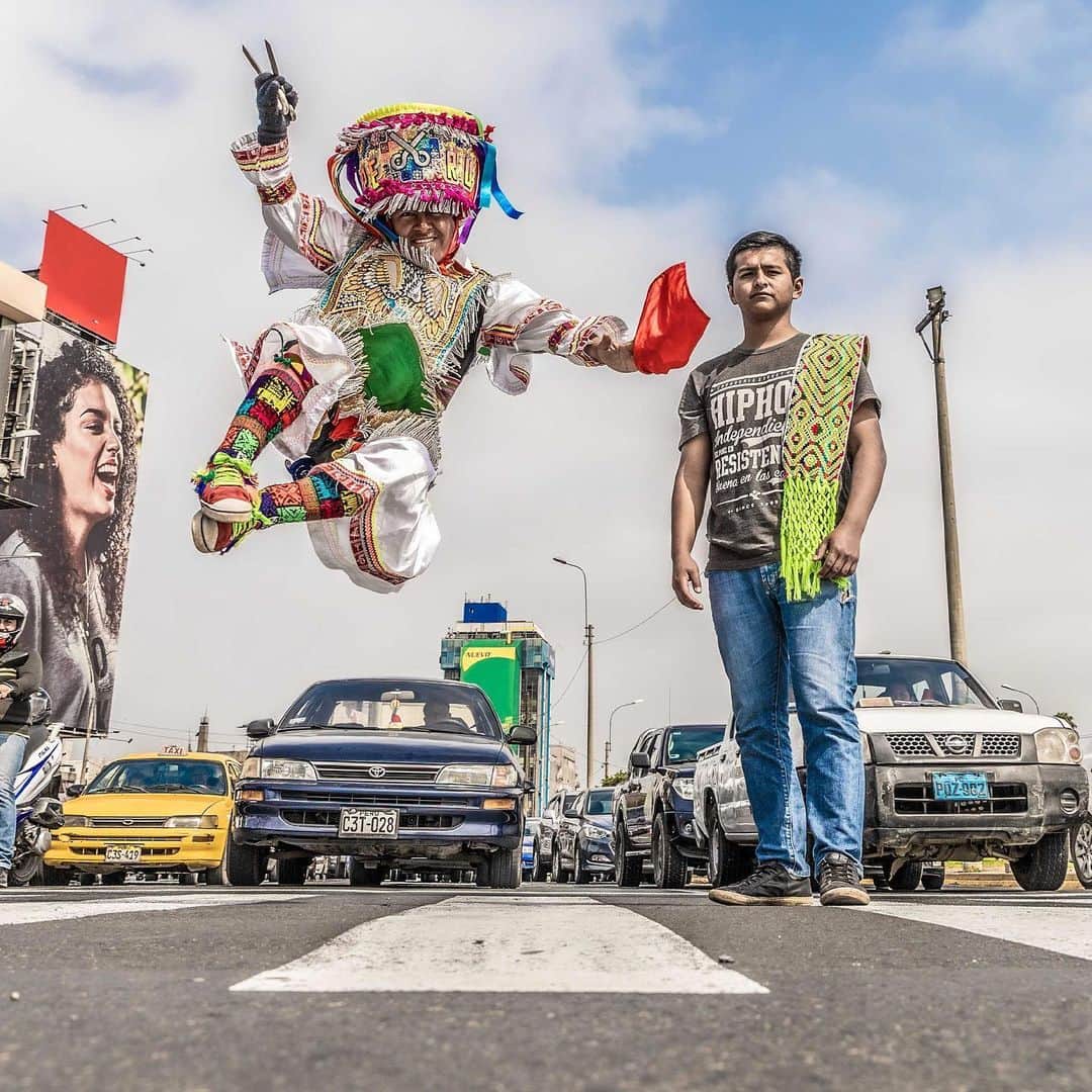 TED Talksのインスタグラム：「Liberato Kani (@liberatokani ) is a hip hop artist in Lima, Peru — or as he calls it — “the Andean Bronx.” He is known for rapping in Quechua, an indigenous language originally spoken by the Incas in Peru. His concerts often include the phrase: “Quechua es resistencia” — Quechua is resistance. That’s because, although the language is spoken by over 8 million people, actually speaking the language is heavily stigmatized in Peru because of anti-indigenous prejudice. To prevent Quechua from being lost forever, Liberato and fellow musicians like Renata Flores (@renatafloresrivera ) and producer Kayfex (@kayfexmusic ) are creating music that celebrates this ancient language and is aimed at inspiring a new generation of people to speak Quechua. These artists hope that this music restores their country’s pride in their native traditions, culture, and language. Hear their story on our podcast Pindrop, and visit our stories to learn more!  [Made possible with the support of @marriotthotels ]」
