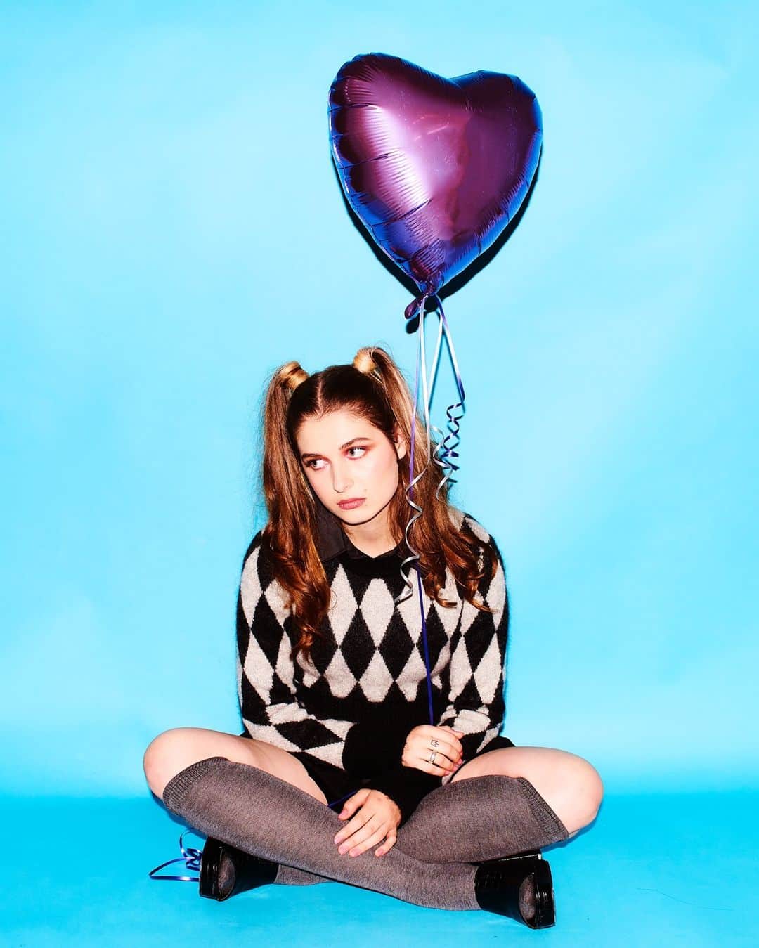 サウンドクラウドのインスタグラム：「Baby Queen's debut EP is here⁠ ⁠ Listen to "Medicine" at the link in bio 👑👑」