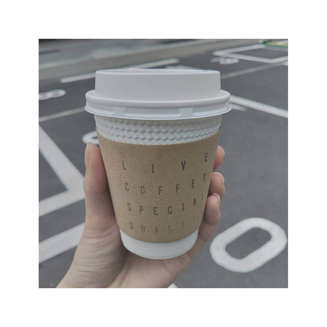 小泉里紗さんのインスタグラム写真 - (小泉里紗Instagram)「☕️𓈒 𓂂𓏸 #coffee」11月13日 8時18分 - risa_kizm