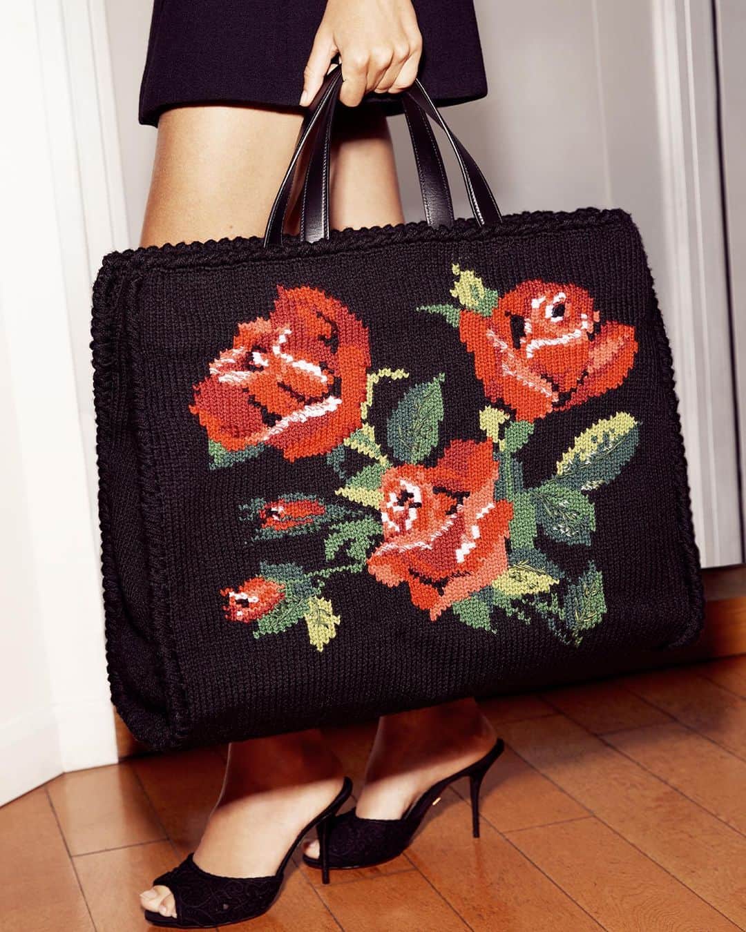 Saks Fifth Avenueのインスタグラム：「Dress from the feet up with ladylike accessories from @dolcegabbana's Fall 2020 Collection. #SaksStyle」
