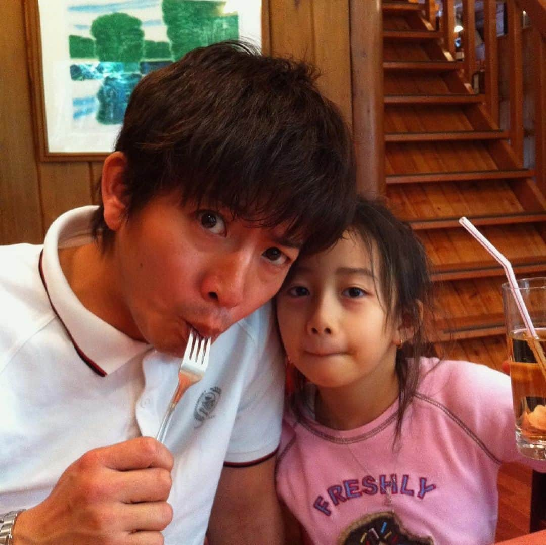 木村拓哉fansさんのインスタグラム写真 - (木村拓哉fansInstagram)「Happy birthday to best dad Via. Cocomi」11月13日 9時28分 - kimuratakuya1113