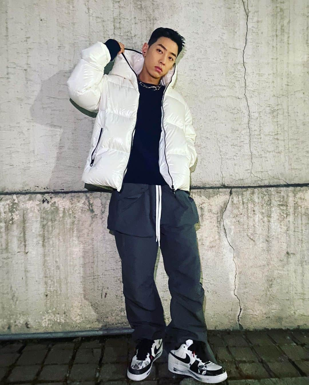 GRAYさんのインスタグラム写真 - (GRAYInstagram)「❄️🔥@duveticakorea #광고 #DUVETICA #듀베티카」11月13日 20時08分 - callmegray