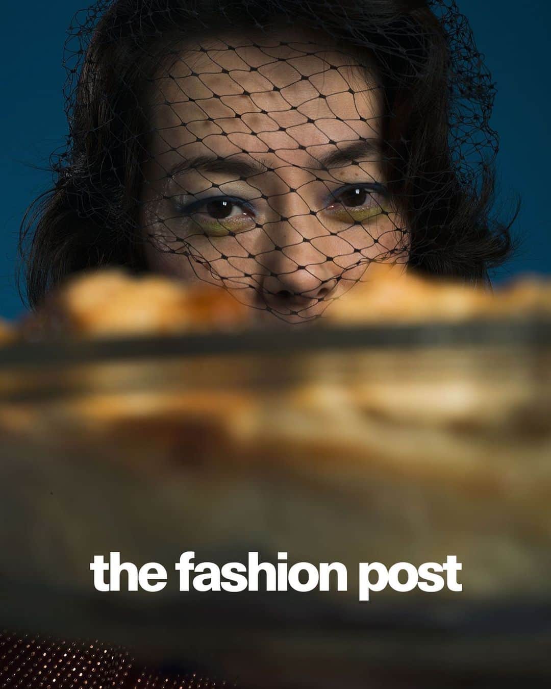The Fashion Postさんのインスタグラム写真 - (The Fashion PostInstagram)「#fashion Dries Van Noten with Mikako Ichikawa  『市川実日子のエモーショナルな (非) 日常 〜 vol.5』  TFPとしては約2年半ぶりの再会となった9月某日、多忙なドラマ収録の合間を縫って、市川実日子はスタジオに姿を現した。日常を取り戻しながらも、1年前とは違う景色が広がる2020年秋。おしゃれして出かける先はないけれど、だからこそ着てみたくないですか、思い切りグラマーなドレスたち。そんな提案から実現した女優・市川実日子のファッションストーリーを、ショートインタビューとともにお届け。(最終回)  model: Mikako Ichikawa photography: Hiroko Matsubara styling: Junko Kobashi hair & make up: Hiroko Ishikawa food styling: KAORU edit & text: Miwa Goroku  #TFP #TheFashionPost #市川実日子 #MikakoIchikawa #DriesVanNoten #ドリスヴァンノッテン #20AW」11月13日 21時05分 - tfpjp