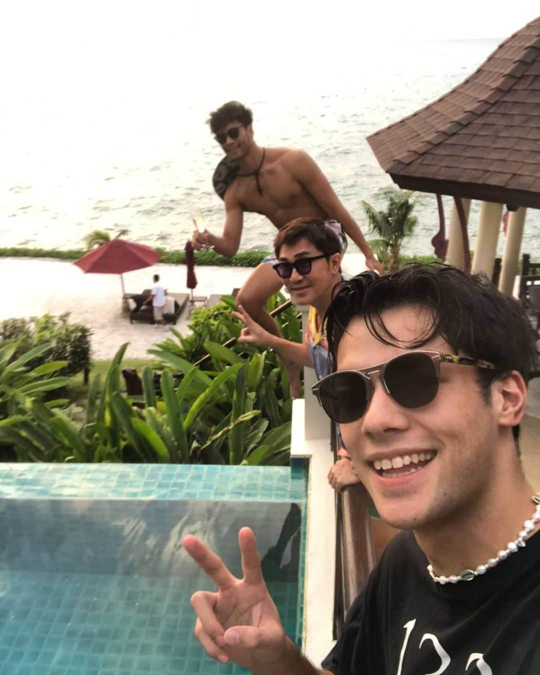 ティムさんのインスタグラム写真 - (ティムInstagram)「Pattaya all day everyday ! Thank you @surround_ig for tagging me along always ! Dope hôtel @intercontinentalpattaya Dope host @kicapu ! I'll be back ! #surroundtrip #shooting」11月13日 12時26分 - timmaiau