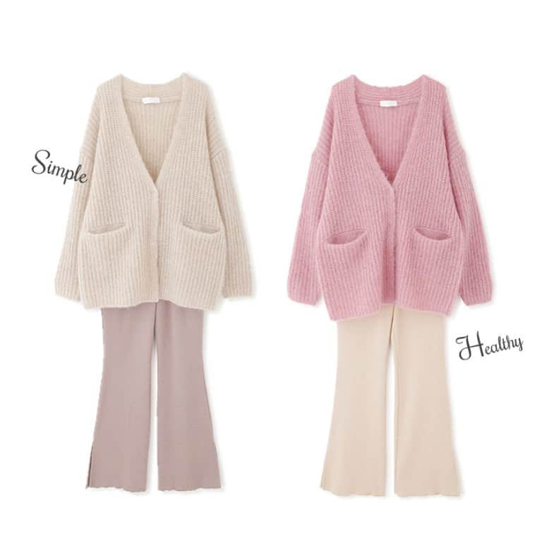 JILLSTUARTさんのインスタグラム写真 - (JILLSTUARTInstagram)「【sweet×JILLSTUART COZY HOME SERIES】  CARDIGAN  PANTS KNIT-UP ニットセットアップ 0920272016 col.beige,pink ¥19,000+tax  冬のおうちウェアに欠かせないのが、ニット。 無駄をそぎ落として、できる限りシンプルな シルエットを追求しました。 中にキャミソールをインしてヘルシーに着こなしたり、 肩を抜いて色っぽく着たり……。 長く愛せる名品が完成しました♥  #JILLSTUART #sweet #sweet12月号 #cozyhome #roomwear #onemilewear #relax #flower #setup」11月13日 12時29分 - jillstuart.jp