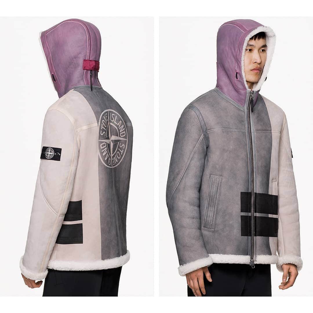 HYPEBEASTさんのインスタグラム写真 - (HYPEBEASTInstagram)「@hypebeaststyle: @stoneisland_official has just dropped a luxurious hand-sprayed sheepskin jacket. Taking suede sheepskin as its primary material, the luxe hooded jacket is then hand sprayed with Dove Gray to produce the cloudy effect seen across the body and sleeves. The left side of the garment, and the Stone Island motif on the back of the jacket, are protected from the spraying to produce a stenciled, graphic effect. A black opaque overprint, positioned slightly lower than waist level, ties together the dual-toned body. The jacket is available now for $5,133 USD.⁠⠀ Photo: Stone Island⁠⠀」11月13日 13時06分 - hypebeast