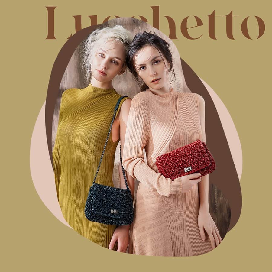 ANTEPRIMAさんのインスタグラム写真 - (ANTEPRIMAInstagram)「Classic never fade! Everyone’s favourite #LUCCHETTO is painted with romantic and bold seasonal shades for the sake of hanging around with you in different year-end parties!   #ANTEPRIMA #WIREBAG #FW20 #FallWinter2020 #Classic #Style #Fashion #Italian #Luxury #InstaBag #Design #Lifestyle #Urban #Handcraft #アンテプリマ #패션​」11月13日 13時40分 - anteprimaofficial