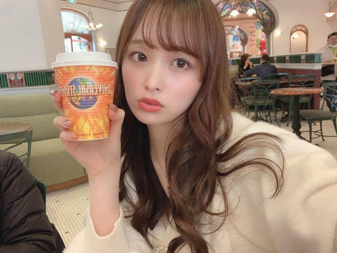 木戸優歩のインスタグラム：「ゆにばーさるすたじおじゃぱん！  #大阪 #USJ #ユニバ  #ティム  #マスクにケチャップつけちゃったよ  #ゆにばーさるすたじおじゃぱん  #🌏」