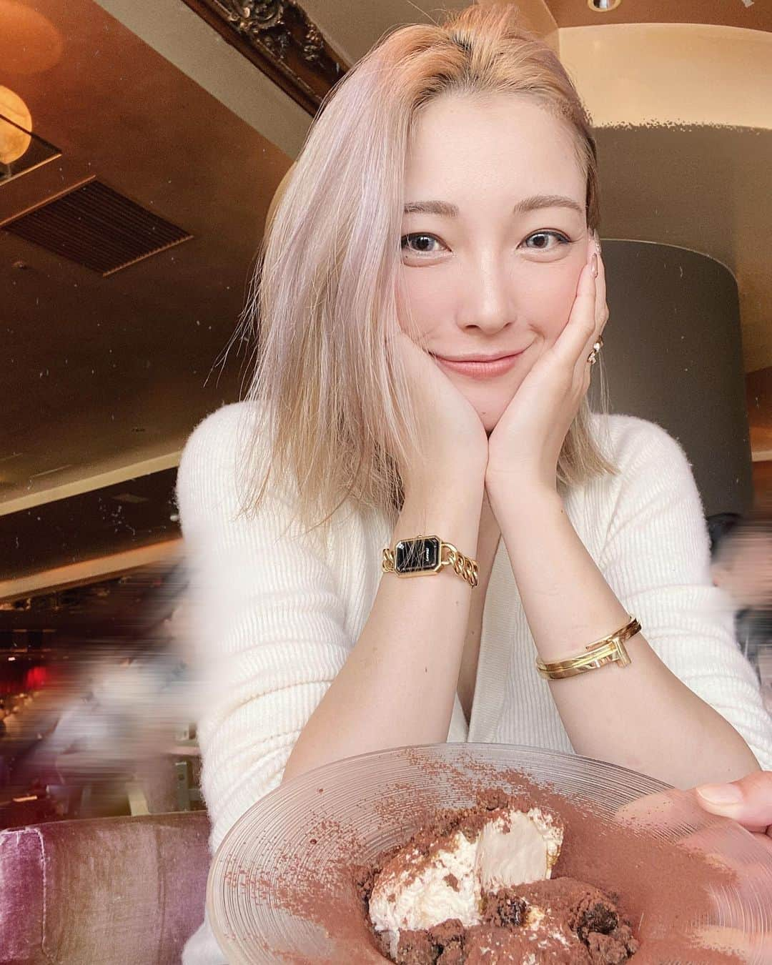 木下優樹菜さんのインスタグラム写真 - (木下優樹菜Instagram)「大好きな 姉とlunch♥️♥️♥️ 　いつもランチもdinnerも お世話になってるお気に入りの @rigoletto_roppongi  #２個上姉ちゃん #私は末っ子」11月13日 14時24分 - yukina1204xoxo