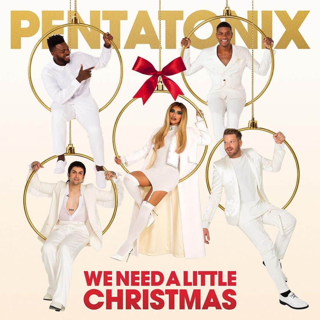 スコット・ホアイングのインスタグラム：「YALL!!!!!! The new @ptxofficial album “We Need A Little Christmas” is OUT! We worked so incredibly hard on this, arranging and recording everything from our homes. Can’t begin to explain how therapeutic it was for us to make this during the craziness that is 2020, and we hope it brings you all the joy. Cause girl......i think we all need a little christmas 😳 Link in bio!   (also, i wrote a lil song w @markmanio called “thank you” that i hope y’all love🥰)」