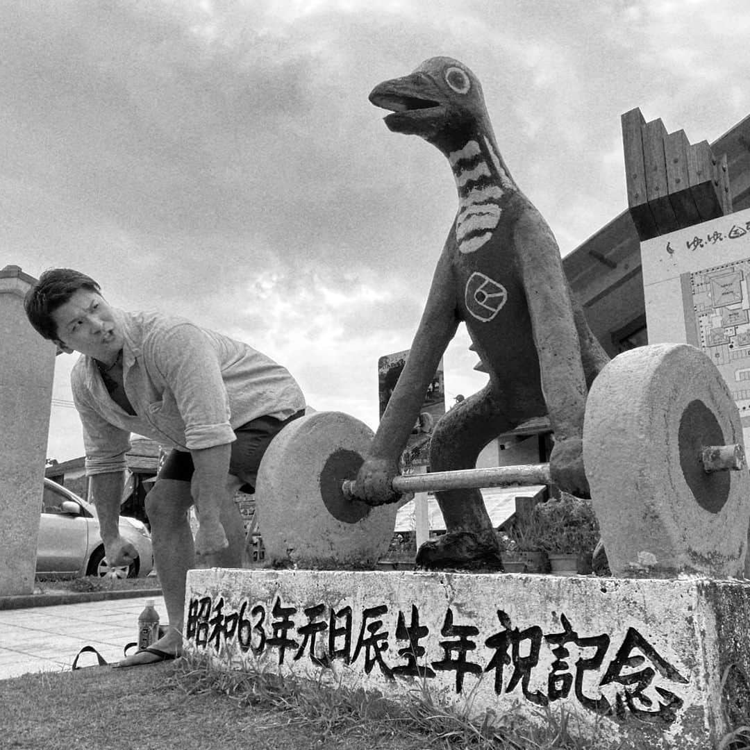 リバトラ YOSHITOのグルメインスタ