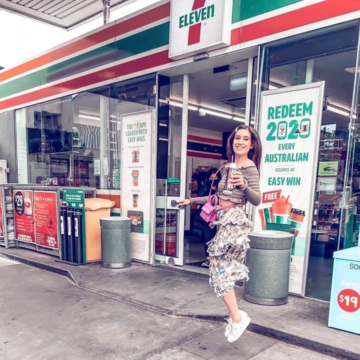 7-Eleven Australiaさんのインスタグラム写真 - (7-Eleven AustraliaInstagram)「That feeling when you redeem your freebie on the My 7-Eleven app! 🤩 Download the app today via link in bio to #Redeem2020 and enjoy an easy win. #7ElevenAus   📷: @healthyfoodfast  • Available for a limited time only.」11月13日 15時00分 - 7elevenaus
