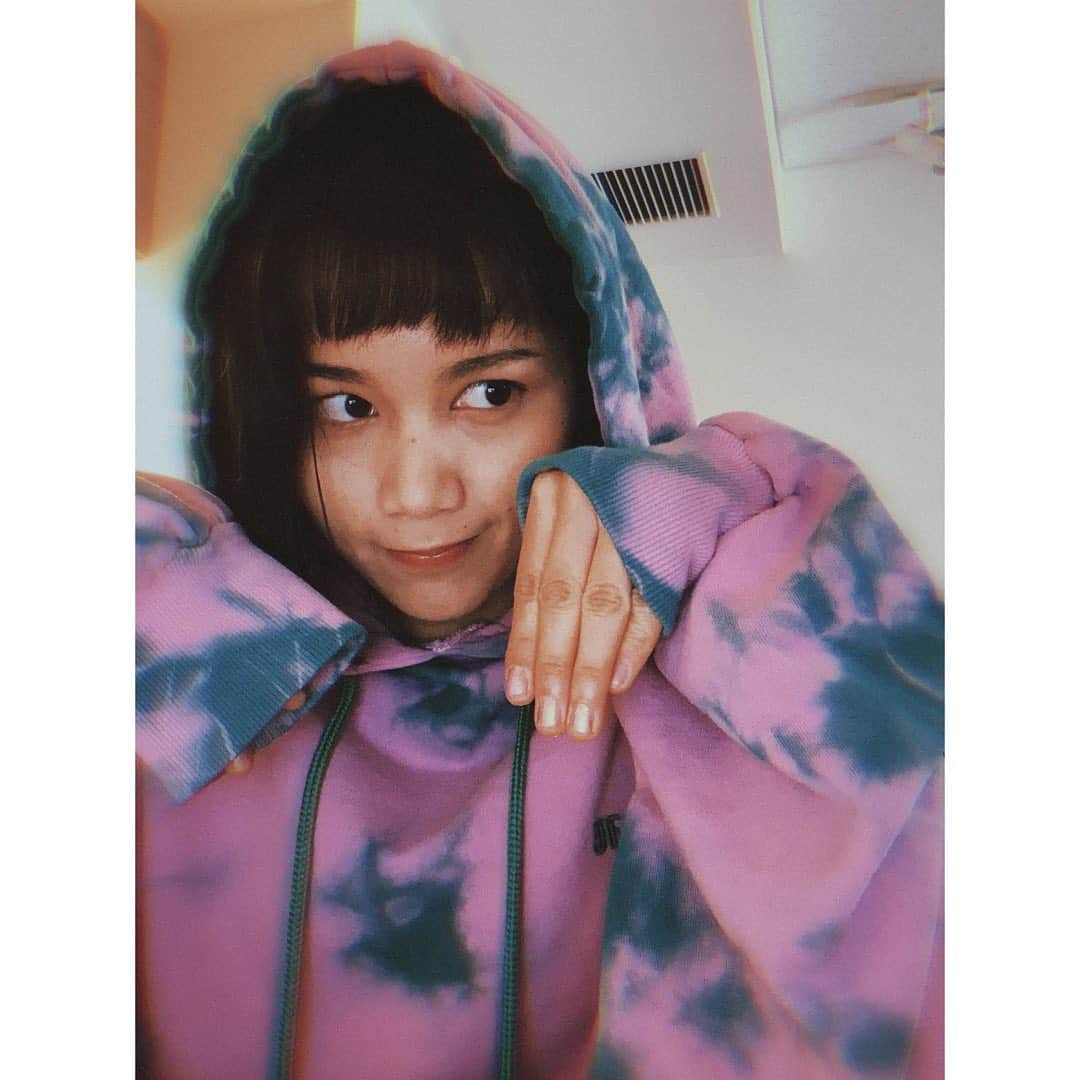 Anlyさんのインスタグラム写真 - (AnlyInstagram)「I love hoodie💕🌴 @jouetie_official」11月13日 15時09分 - anly_singer