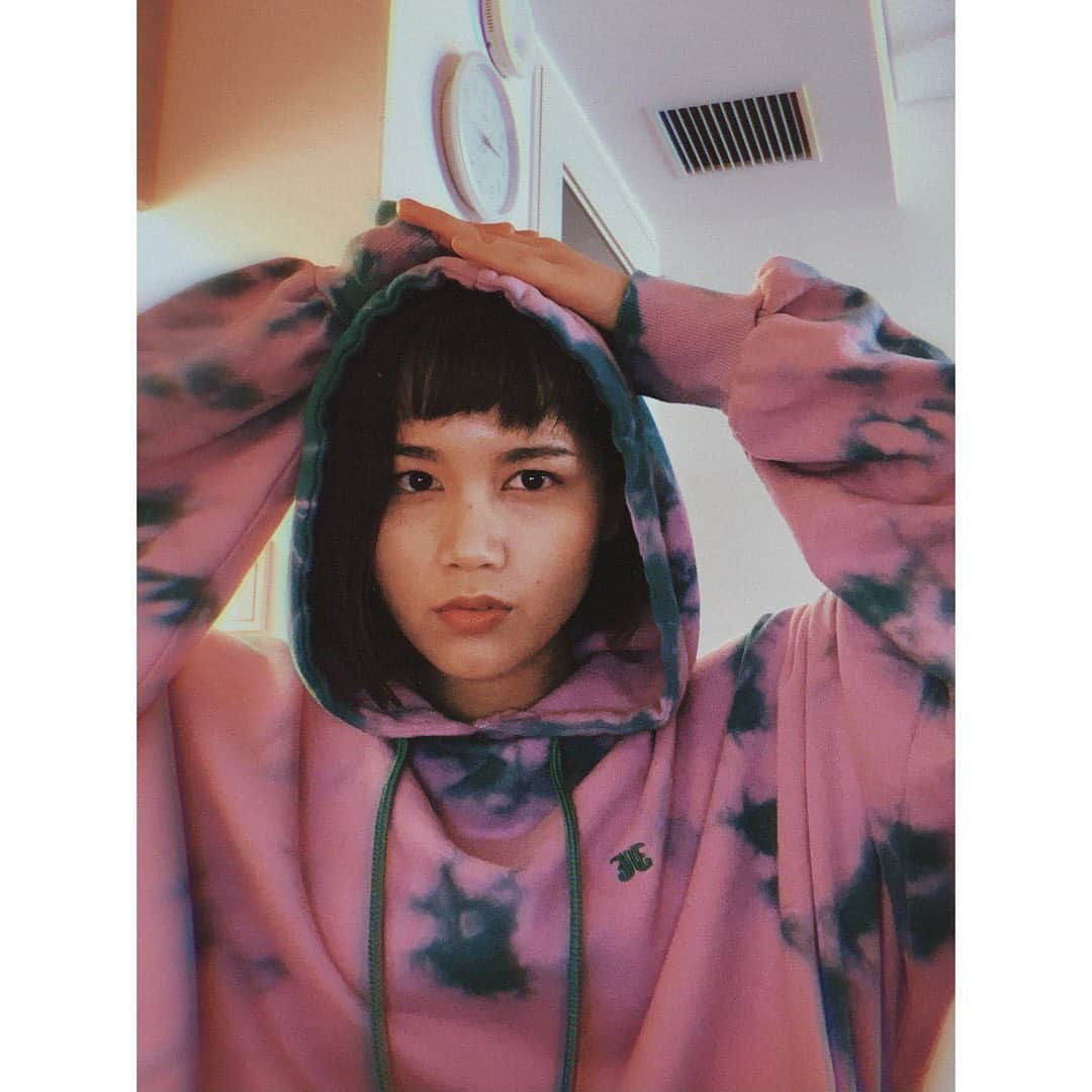 Anlyさんのインスタグラム写真 - (AnlyInstagram)「I love hoodie💕🌴 @jouetie_official」11月13日 15時09分 - anly_singer