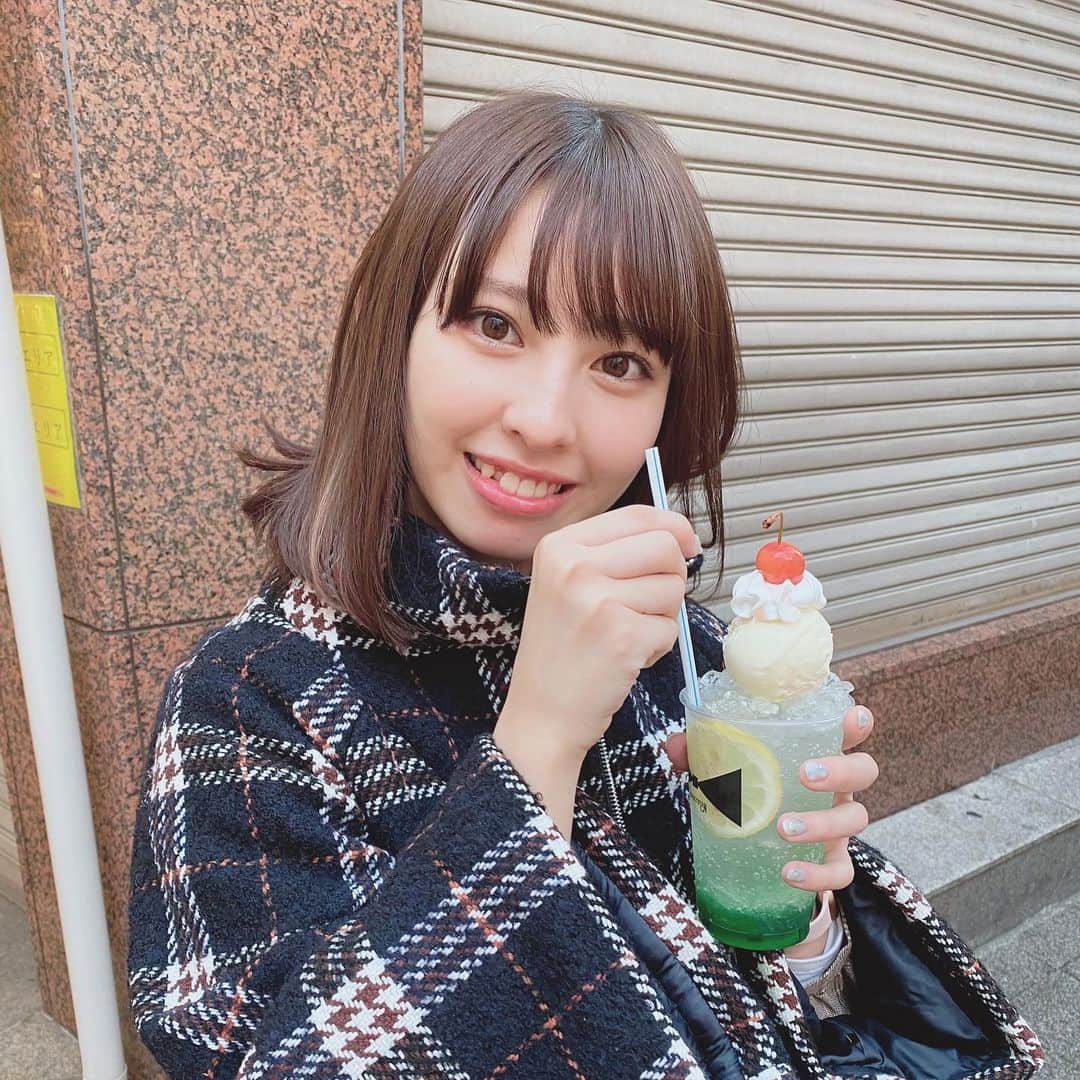 沖口優奈さんのインスタグラム写真 - (沖口優奈Instagram)「上のアイスのバランス取りながら飲むのに必死でした」11月13日 15時26分 - yuna_okiguchi_