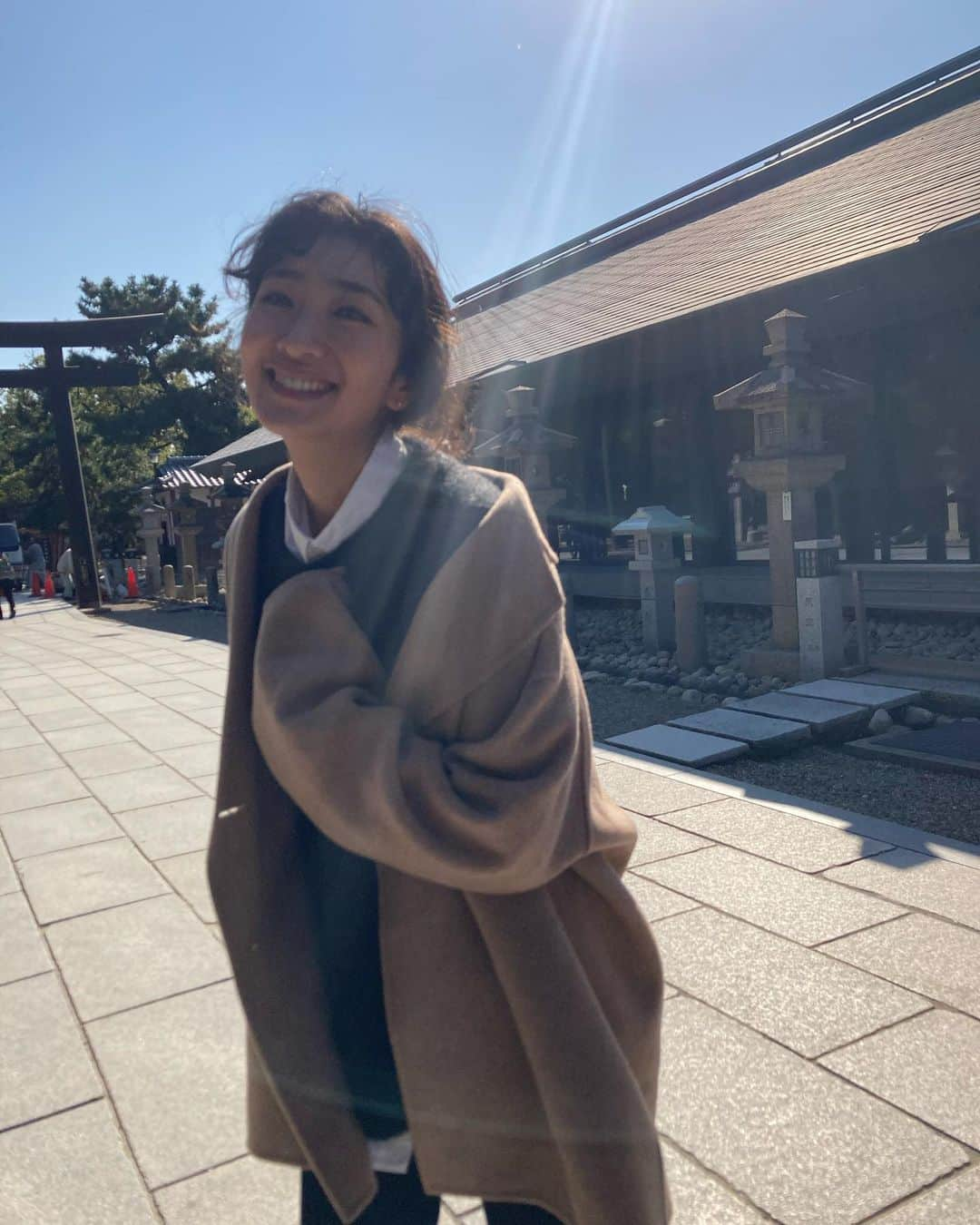 安藤沙耶香さんのインスタグラム写真 - (安藤沙耶香Instagram)「今日は朝からバタバタだったけど 気になってた+Jも何点かGETできたし 満足満足  そういやこの  @acnestudios のコート お気に入り  #acnestudios  #coat #薄手のコートが活躍  #週末になると疲れが出る #歳ですね #早く寝よ」11月13日 21時31分 - sayaka_nala