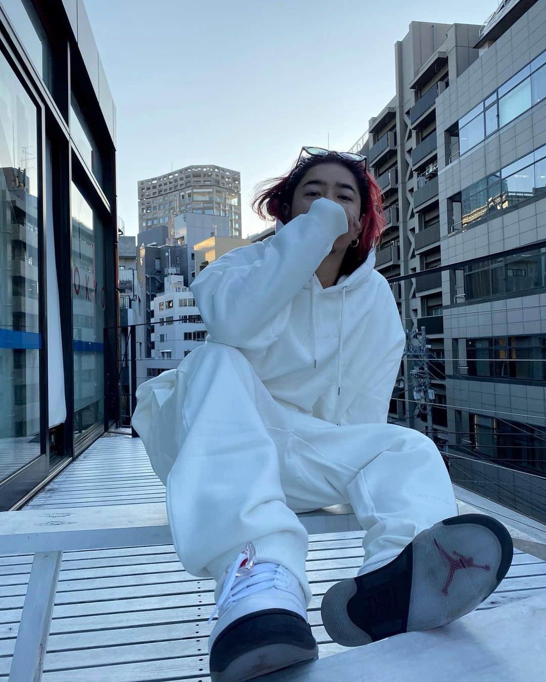 のインスタグラム：「MARIA & SEA ☕️ #白男 #Saturday @mariaaaa728  @windandsea_wear  @takashikumagai_official」