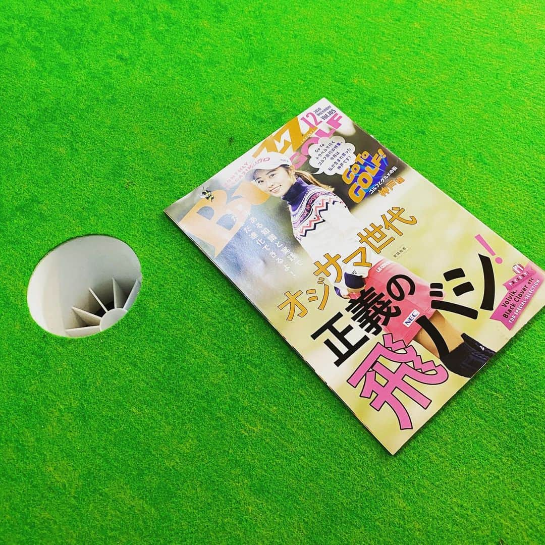 天沼知恵子さんのインスタグラム写真 - (天沼知恵子Instagram)「buzz golf インパクトボディに置いてあります！！ ご覧下さい！  #buzzgolf」11月13日 17時29分 - amanuma_chan.impact_a_body