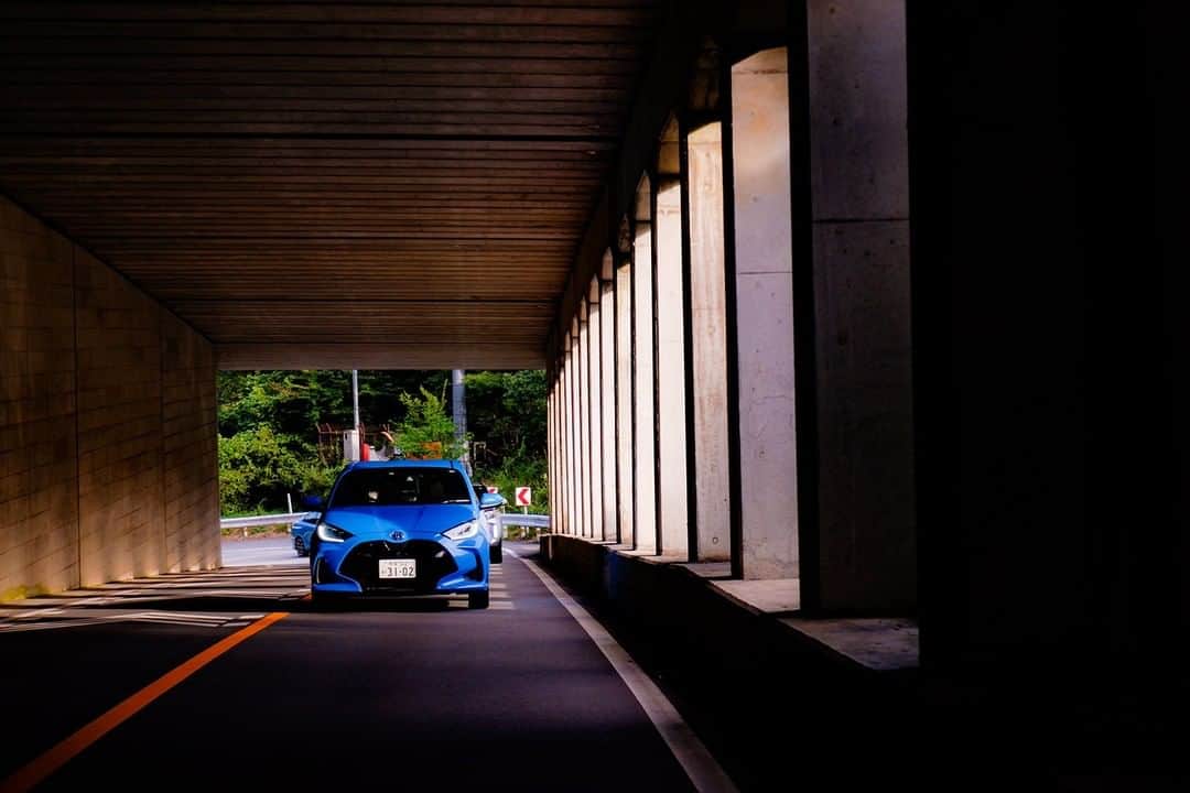 のインスタグラム：「#トヨタモビリティ東京 #トヨタ #トヨタグラム #toyota #suv #ヤリスクロス #yariscross #東京 #ドライブ #車好き #ヤリス #yaris #raize #ライズ  #トンネル」