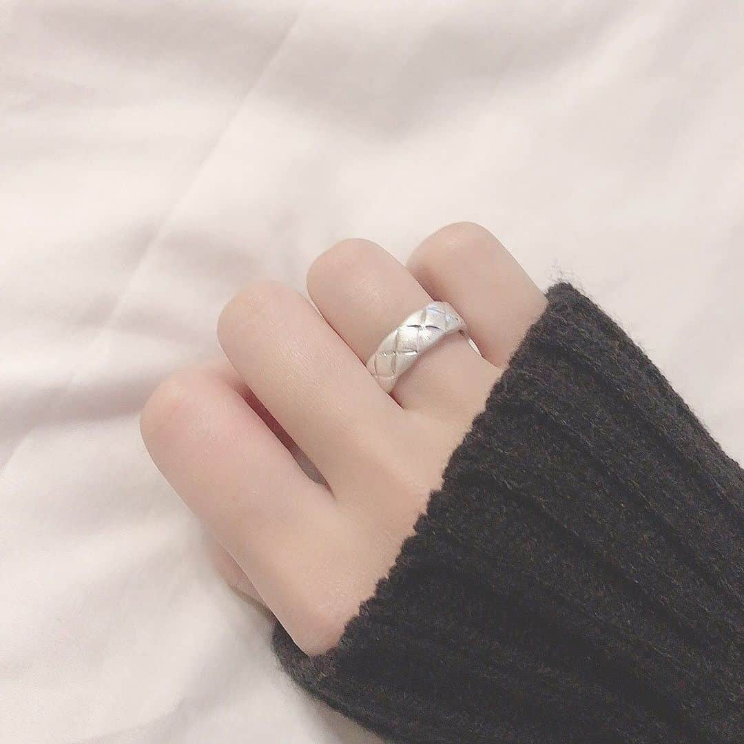 原田美優さんのインスタグラム写真 - (原田美優Instagram)「. . @fing_official のRing 💍 最近リング無くなって全然付けてなかったし、 やっと可愛いの見つけた 👀‪‪❤︎‬ リングつけてたら指綺麗に見えるし 最高すぎる 〜👅  10%OFFクーポンコード→myu10 有効期限 2020.11.30 ➪ WEBショップにて使用可能 ☾  . #ring #fing  #instagood #instalike」11月13日 18時09分 - harada.myu