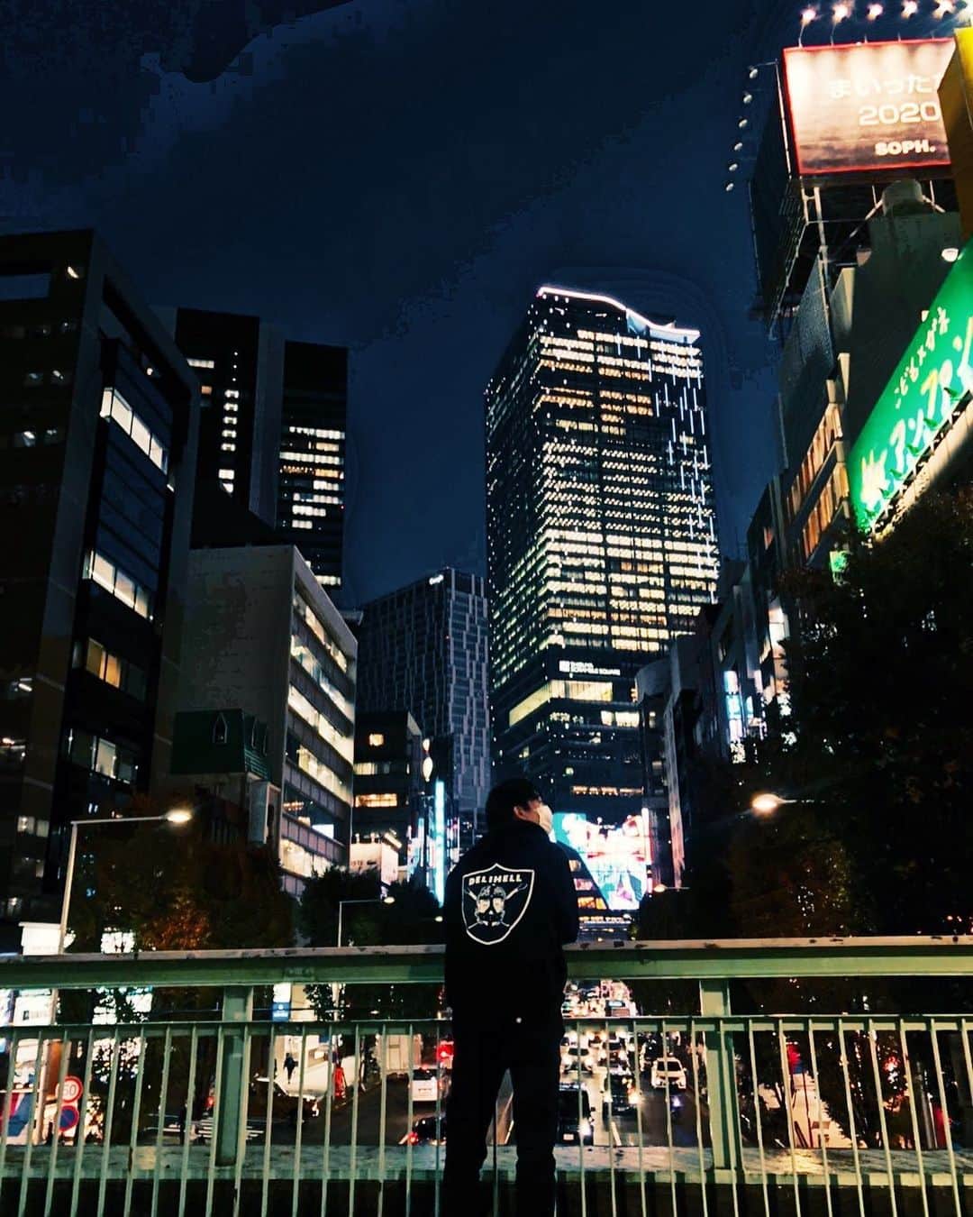 尾崎裕哉のインスタグラム：「新・渋谷映えスポット観光  #若者文化を学ぶ」