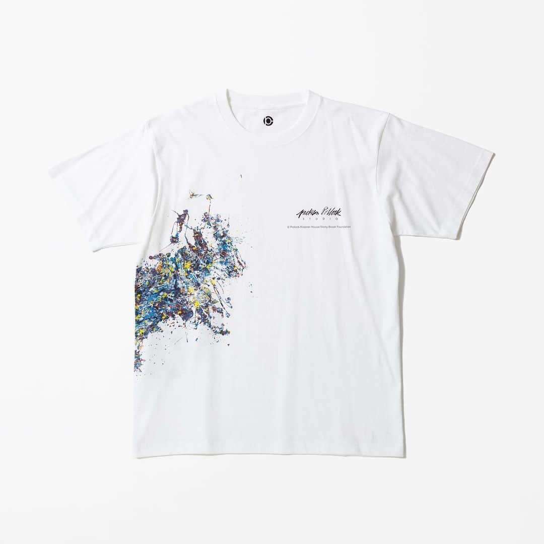 ADAM ET ROPÉさんのインスタグラム写真 - (ADAM ET ROPÉInstagram)「Jackson Pollock Studio × MEDICOM TOY × 10C 11.20 PRE-ORDER /NEW RELEASE FOR SHINSAIBASHI PARCO  Side Splash T-shirt / Splash T-shirt ¥7,000+tax ————————— 今回は 「Jackson Pollock Studio(ジャクソン・ポロック スタジオ)」と「MEDICOM TOY」とトリプルコラボレーション。 20世紀のアメリ カを代表する画家ジャクソン・ポロックの象徴的な絵具を飛び散らしたような技法は、見る人を圧倒し多くの人々を魅了しています。  コラボレーションでは、Tシャツ、フーディー、MA-1に加え、MEDICOM TOY社のBE@RBRICK(100% & 400%,1000%)も展開。  アイテムに使用しているアートワークは、ポロックが自身のスタジオの床に残したペイントからインスパイアされたもの。  11月20日(金)よりADAM ET ROPÉ心斎橋パルコ店にて先行発売、さらに、J'aDoRe JUN ONLINEとZOZOTOWNにて予約スタート。  2021年1月より、ADAM ET ROPÉ一部店舗と10Cオンラインショップなどにて発売いたします。  @medicom_toy @adametrope  #jacksonpollock #medicomtoy #10c #art #tshirt #hoodie #bearbrick #adametrope」11月13日 18時19分 - adametrope