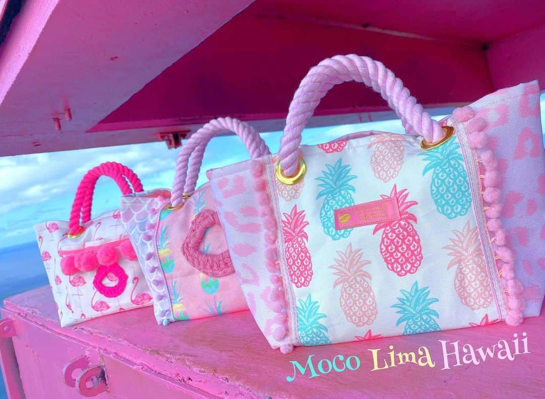 Moco Lima Hawaiiさんのインスタグラム写真 - (Moco Lima HawaiiInstagram)「New* Pink Pink Pink Tote Bag, Made by Moco   #feelpink#pink#fashion#pinkpillbox#hiking#perfect#rainbow#perfectday#awesome#mocolimahawaii#designer#founder#ownbusiness#activegirl#lovemyjob#love#lips#kiss#smile#hawaii#mylife#enjoylife#lifeisbeautiful#ハイキング#ピンク#虹#レインボー#ハワイ#モコリマハワイ#デザイナー」11月13日 18時34分 - mocolimahawaii