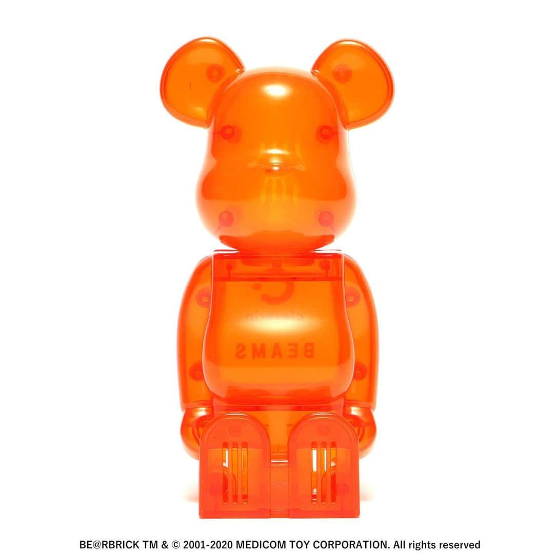 BEAMS ZAKKAさんのインスタグラム写真 - (BEAMS ZAKKAInstagram)「Cleverin®︎×BE@RBRICK×BEAMS / "クレベリン"  置きたくなるお洒落なデザインをコンセプトにして生まれた『クレベリン×ベアブリック』にBEAMSカラーのオレンジを落とし込み、スケルトン仕上げにすることで遊び心満載のアイテムに仕上がりました！ インテリアとしても使いつつ、空気中のウイルスや菌を除菌してくれます。  ご家庭やオフィスといった様々な場所で使用可能。プレゼントにもおすすめのスペシャルアイテムです。  @bpr_beams  @medicom_toy  @cleverin_official  @beams_official   #beams #bprbeams #cleverin #bearbrick  #orange #skeleton #ビームス #bprビームス #クレベリン #ベアブリック #オレンジ #スケルトン #preorder #予約」11月13日 19時20分 - bpr_beams