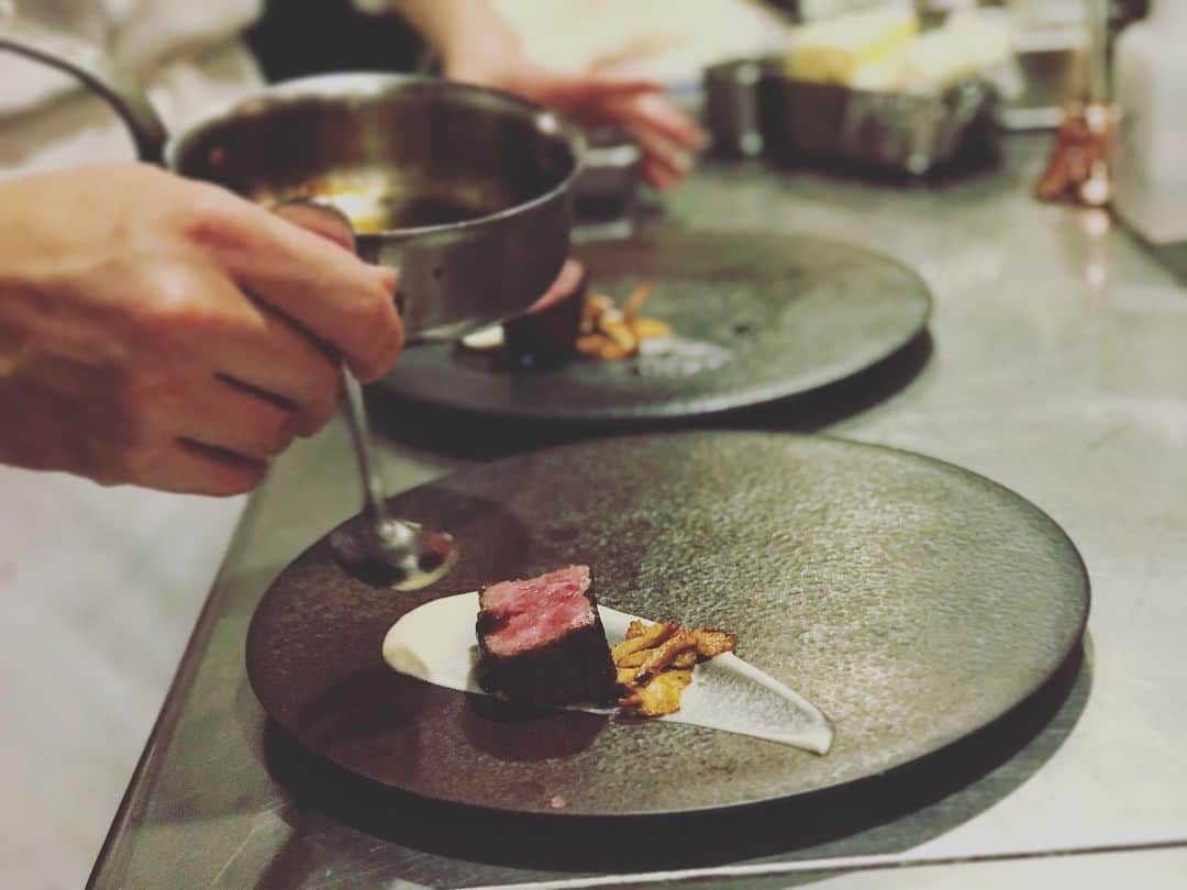 ステラートのグルメインスタ