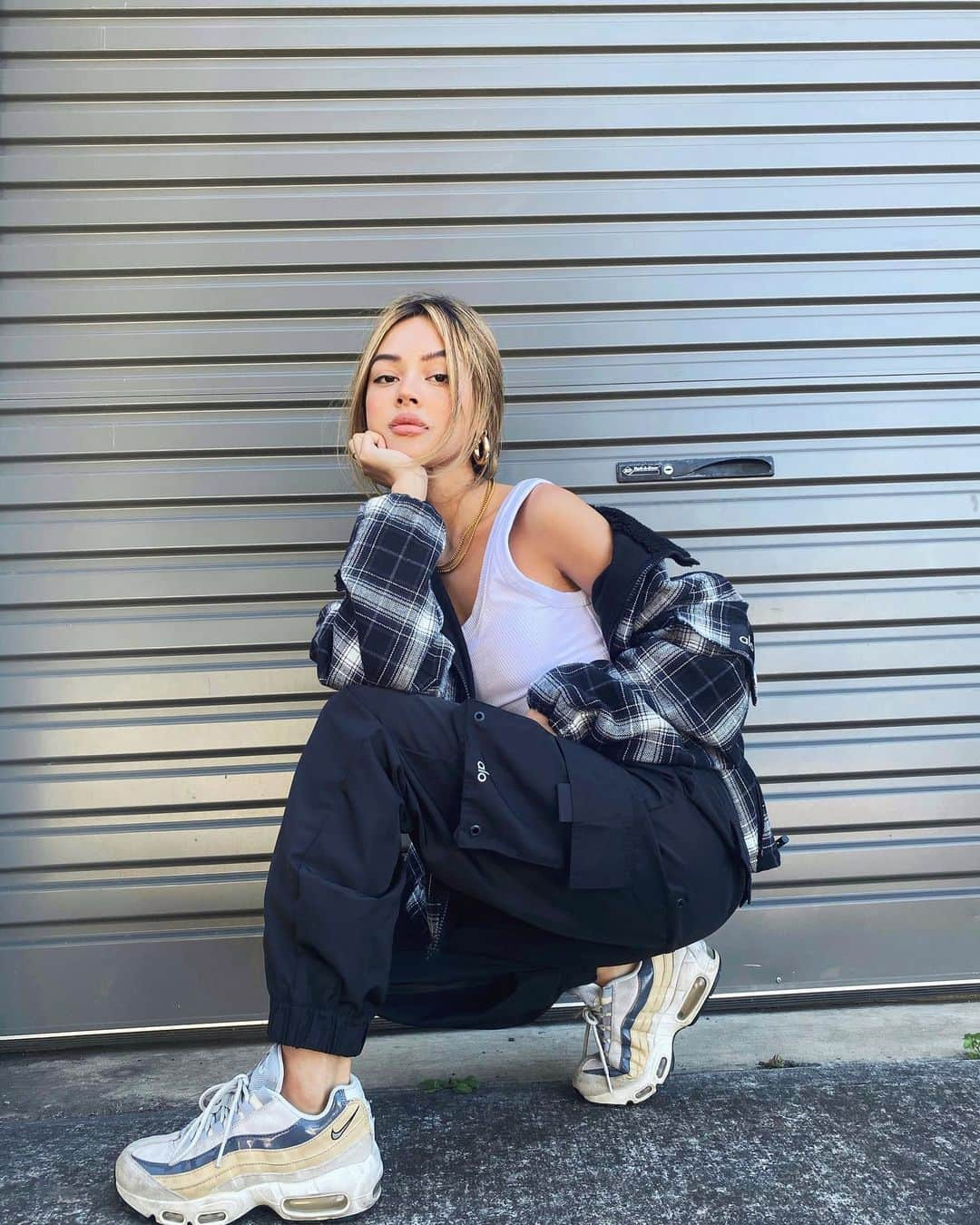 リリーマイマックさんのインスタグラム写真 - (リリーマイマックInstagram)「Legacy plaid exclusive to the @alo yoga app!」11月14日 6時49分 - lilymaymac