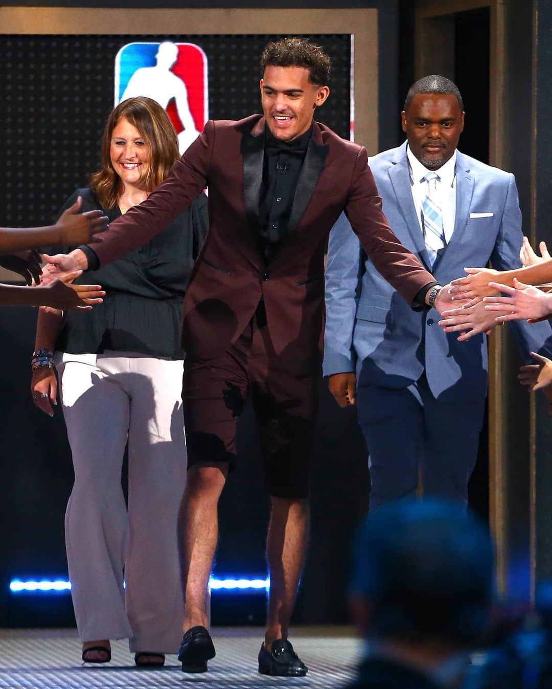 NBAさんのインスタグラム写真 - (NBAInstagram)「@traeyoung.. the first to rock shorts to the #NBADraft!  2020 #NBADraft: Wednesday November 18th 8:00pm/et on ESPN.」11月14日 6時42分 - nba