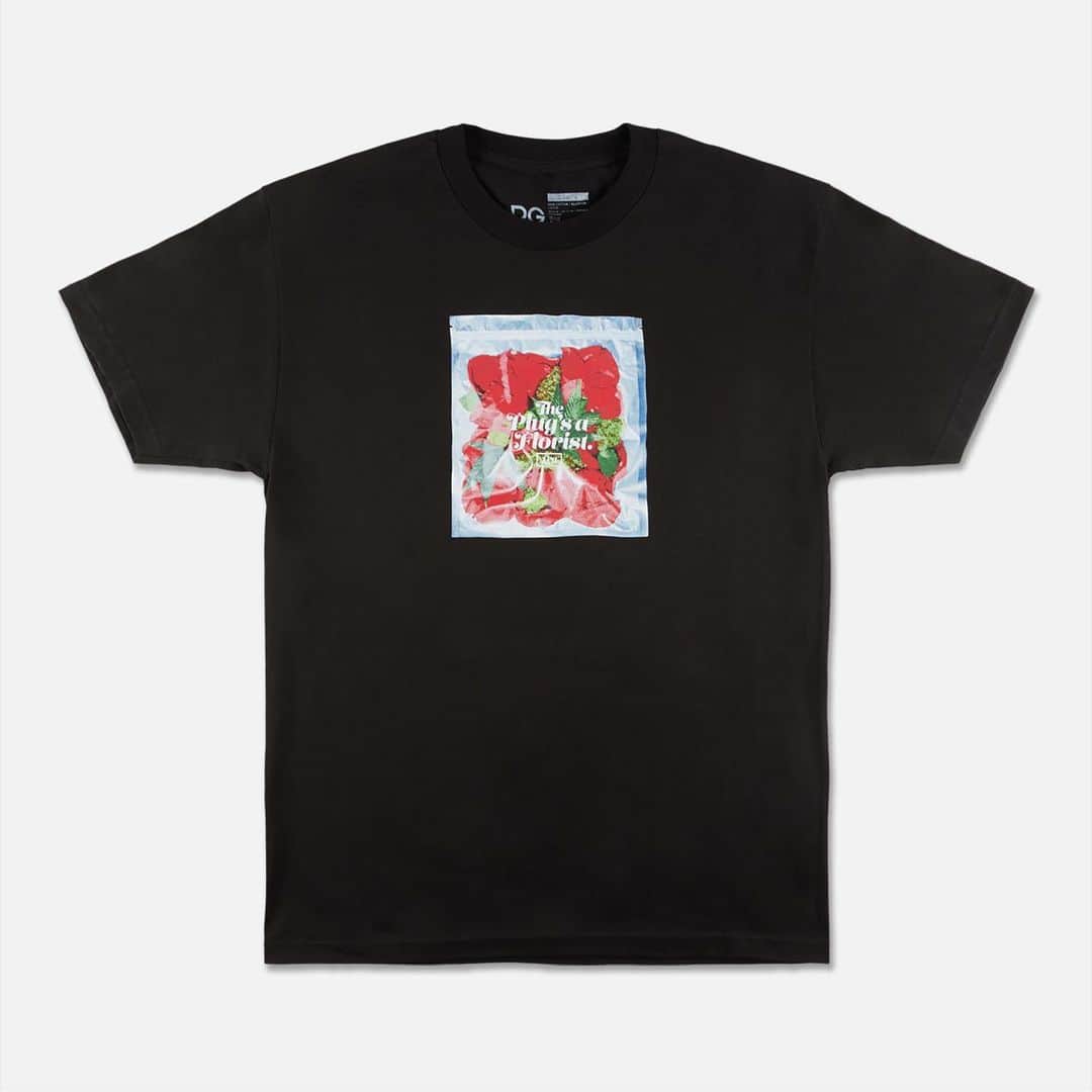 エルアールジーのインスタグラム：「The Plug’s a Florist 🌹 🔥 🌲 💨」