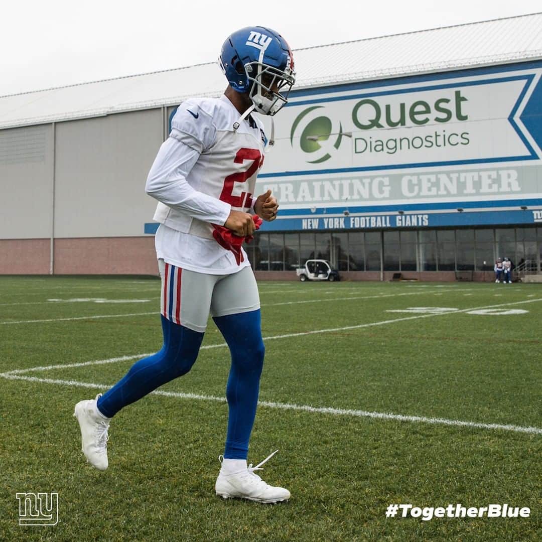 New York Giantsさんのインスタグラム写真 - (New York GiantsInstagram)「Putting in work for Sunday 😤  #TogetherBlue @questdx」11月14日 5時19分 - nygiants