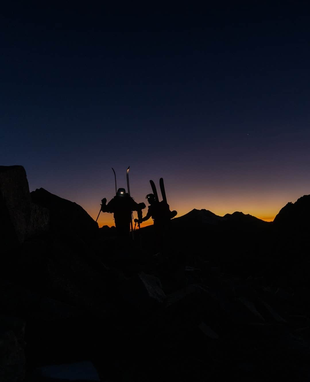 patagoniaさんのインスタグラム写真 - (patagoniaInstagram)「When your line starts at nearly 20,000 feet above sea level, you better start climbing early. Zahan Billimoria and Ben Hoiness race the sunrise up Huayna Potosí, one of many 6,000-plus-meter peaks in Bolivia’s Cordillera Real region, on their way to ski the French Direct Route. ⁠ ⁠ Photo: @fmarmsaterphoto⁠」11月14日 6時02分 - patagonia