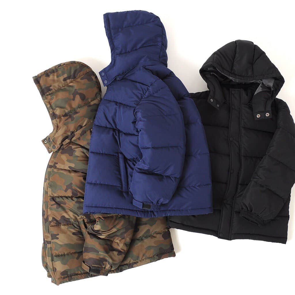GLAZOSのインスタグラム：「. #recommended items! #winter arrivals 今季新作のオススメ！ . 軽量なのにしっかり暖か・トレンド感のあるアウター デイリーにも使えるしお出かけ着としても◎ . お散歩や登校、スポーツシーンなどでも使える 冬仕様のネックゲイターや手袋などなど 今使いたいアイテム、多数ご用意しております♪ . ぜひサイトの方チェックしてみてください～ . . . #glazos #kidsootd #kidsfashion #kidscoordinate #kidsfashion #kids #mensfashion #mensstyle #boy #おそろいコーデ #兄弟 #小学生コーデ #小学生男子 #おでかけコーデ #中学生男子 #小5 #小6 #キッズファッション #男の子ママ #男子 #小学生 #zakka #雑貨 #冬」