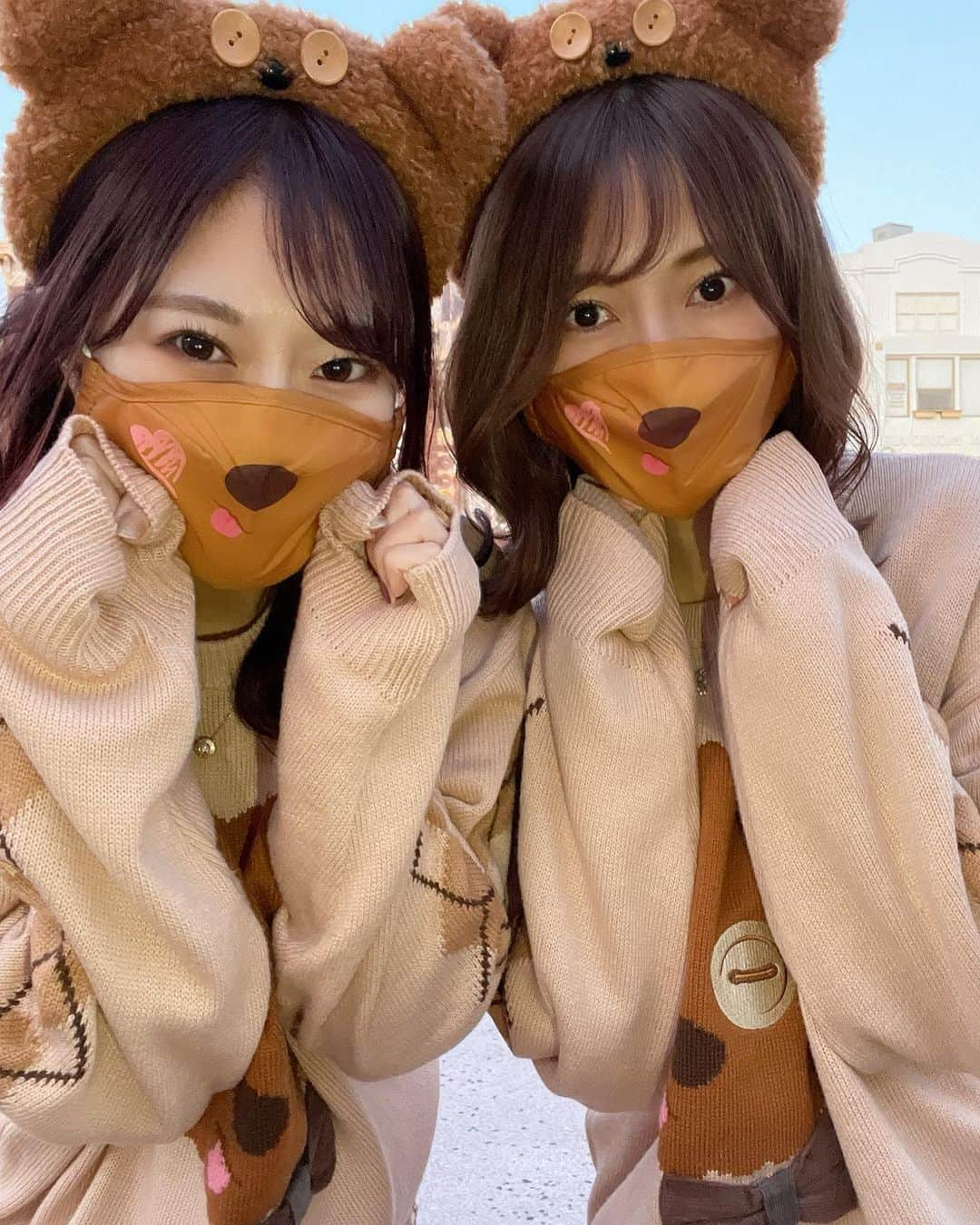 倉田夏希さんのインスタグラム写真 - (倉田夏希Instagram)「♡ . USJでティムコーデ❤️ おそろいしたよー🧸 . .  #beauty #make #me #selfie #selfie #todaysme #todays #セルカ #自撮り #自撮り女子 #旅行 #大阪旅行 #gotoキャンペーン #gotoトラベルキャンペーン #gotoトラベル #usj #universalstudiosjapan #ユニバ #おそろコーデ #ティム #ティムコーデ #usjコーデ」11月13日 22時07分 - nacchan_2611