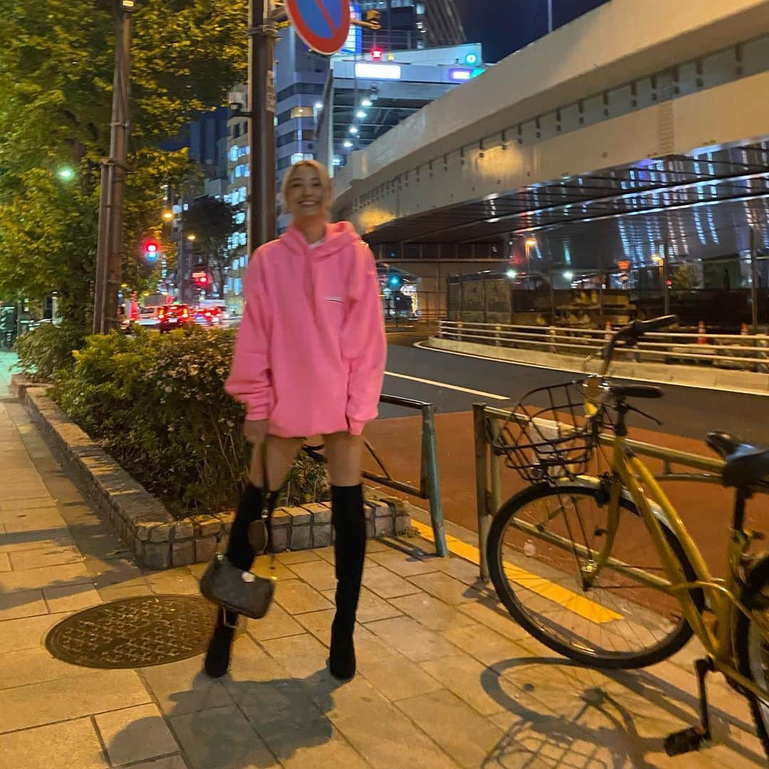 木下優樹菜さんのインスタグラム写真 - (木下優樹菜Instagram)「shibuya Night💙💚💛💜❤💗💖」11月13日 22時19分 - yukina1204xoxo