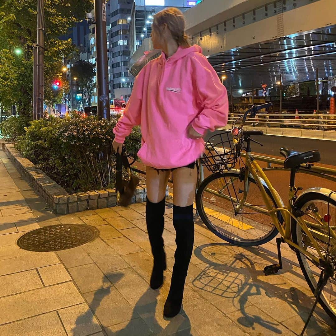 木下優樹菜さんのインスタグラム写真 - (木下優樹菜Instagram)「shibuya Night💙💚💛💜❤💗💖」11月13日 22時19分 - yukina1204xoxo