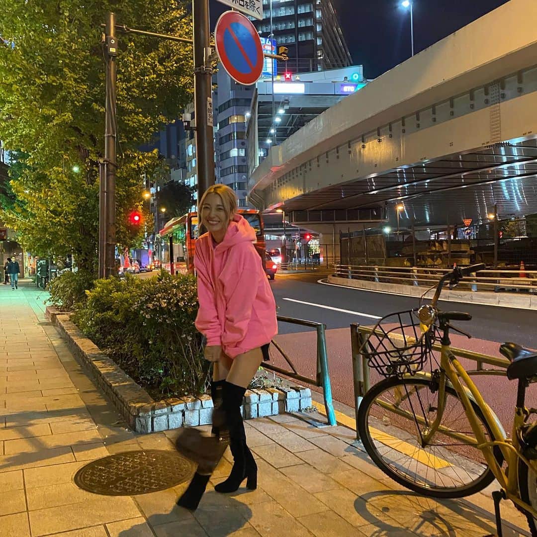 木下優樹菜さんのインスタグラム写真 - (木下優樹菜Instagram)「shibuya Night💙💚💛💜❤💗💖」11月13日 22時19分 - yukina1204xoxo