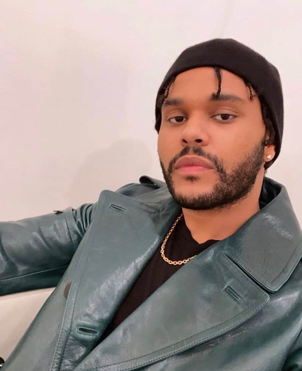Blonde Saladさんのインスタグラム写真 - (Blonde SaladInstagram)「IT’S OFFICIAL! @theweeknd will hit the stage of the 2021 Super Bowl halftime show the 7th of February🔥Waiting for it, What’s your fav song of his “After Hours” new album? LINK IN BIO for more! #theblondesalad #theweeknd #superbowl #halftimeshow2021」11月13日 22時48分 - theblondesalad